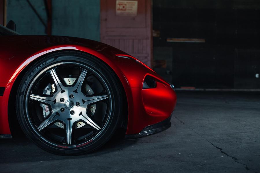 Колеса Fisker EMotion 2018 года  (фото 7 из 13)